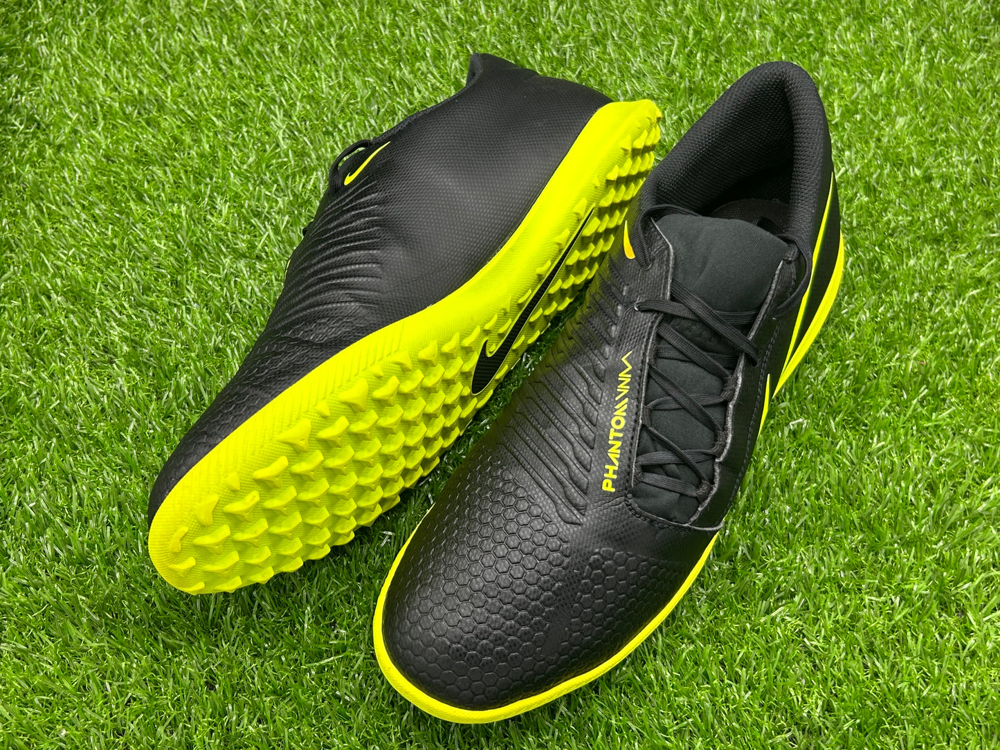 Nike Phantom Venom Club Tf