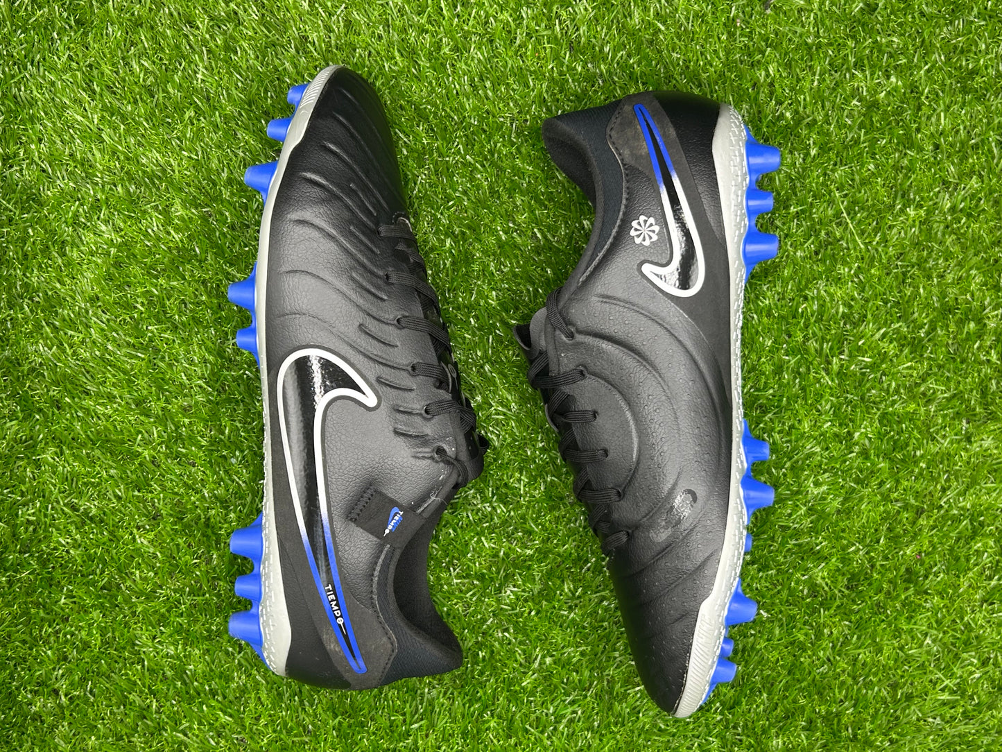 Nike Tiempo Legend 10 Academy AG