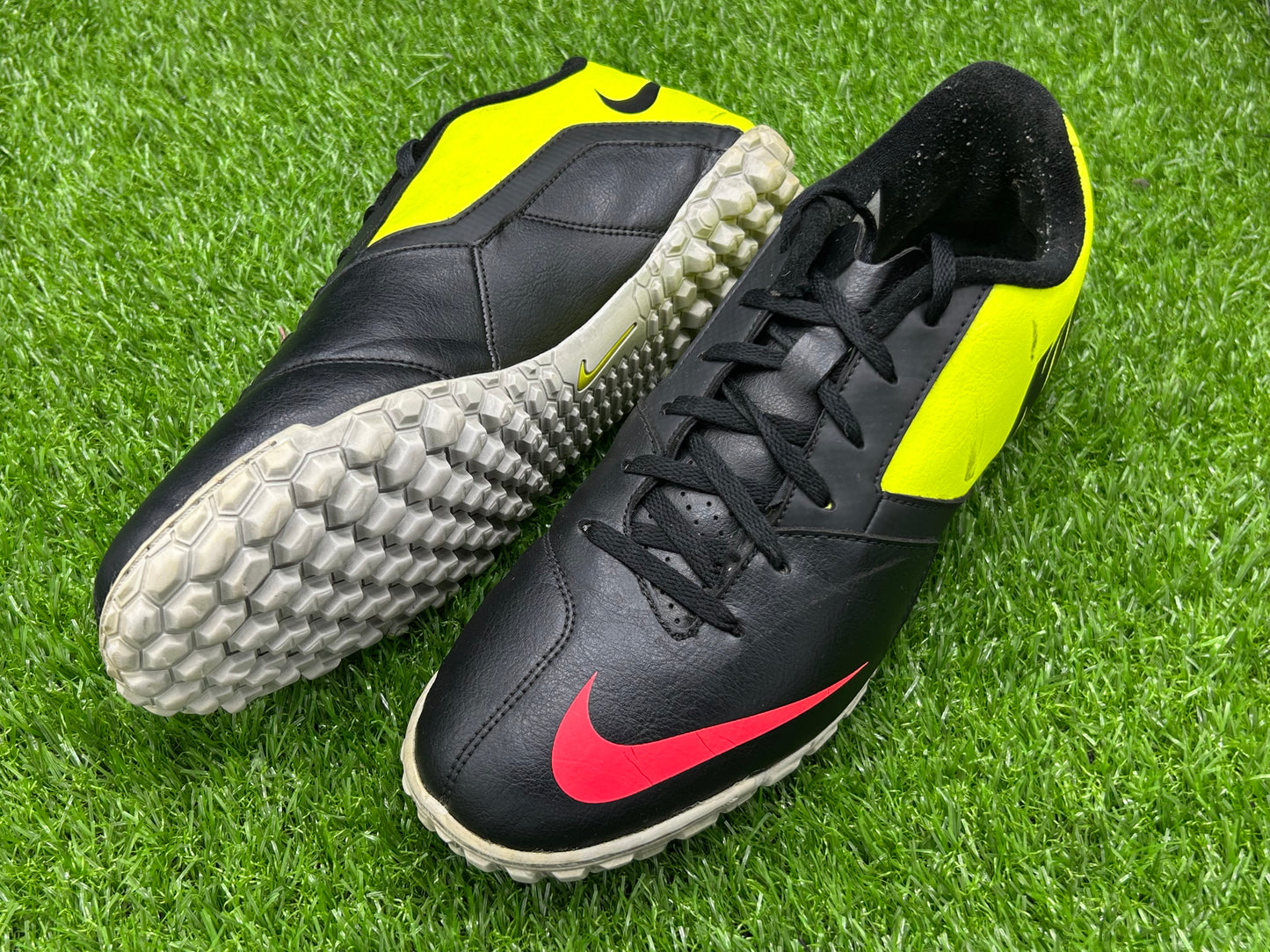 Nike Bomba II TF