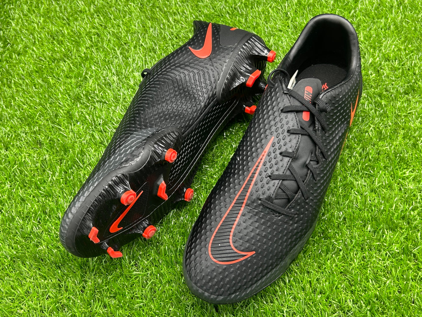 Nike Phantom GT Academy MG