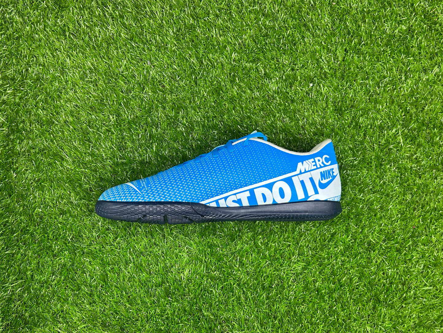 Nike Vapor 13 Club IC