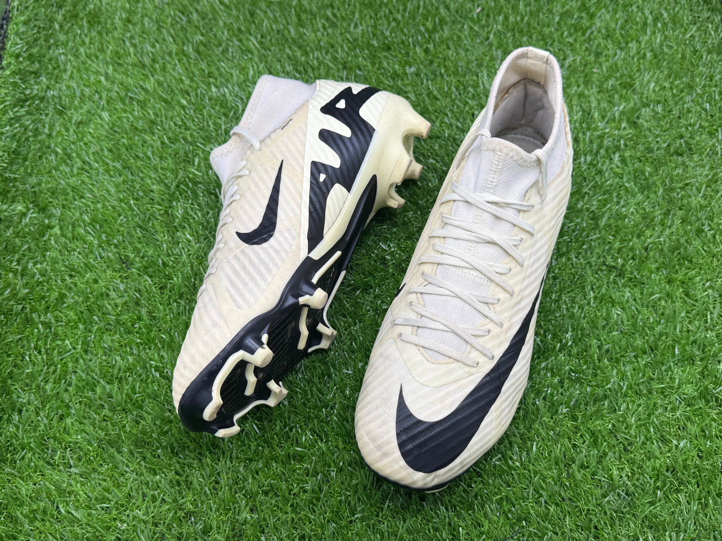 Nike Mercurial Zoom Superfly 9 Academy FG/MG