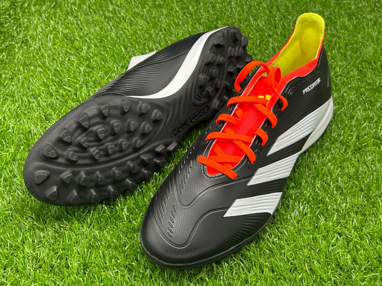 Adidas Predator 24 League L TF (Brand New)