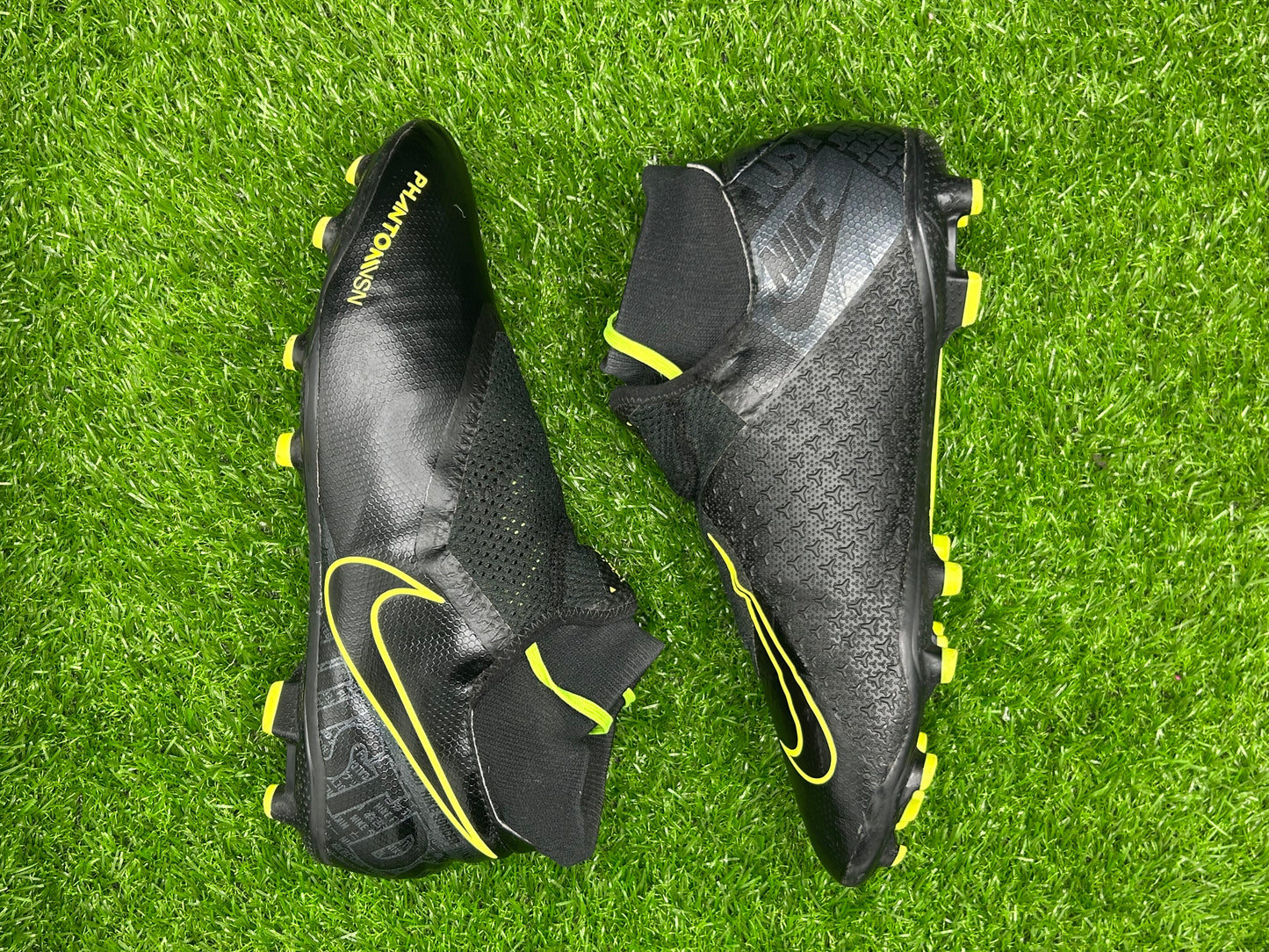 Nike Phantom VSN Academy DF FG/MG