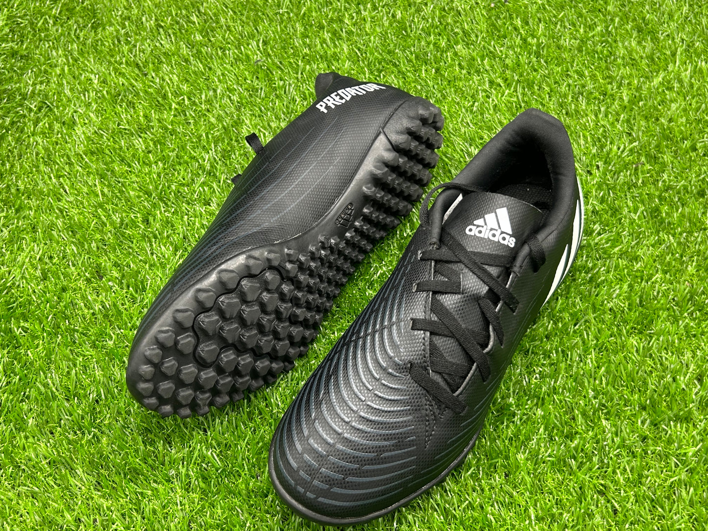 Adidas Predator Edge. 4 TF