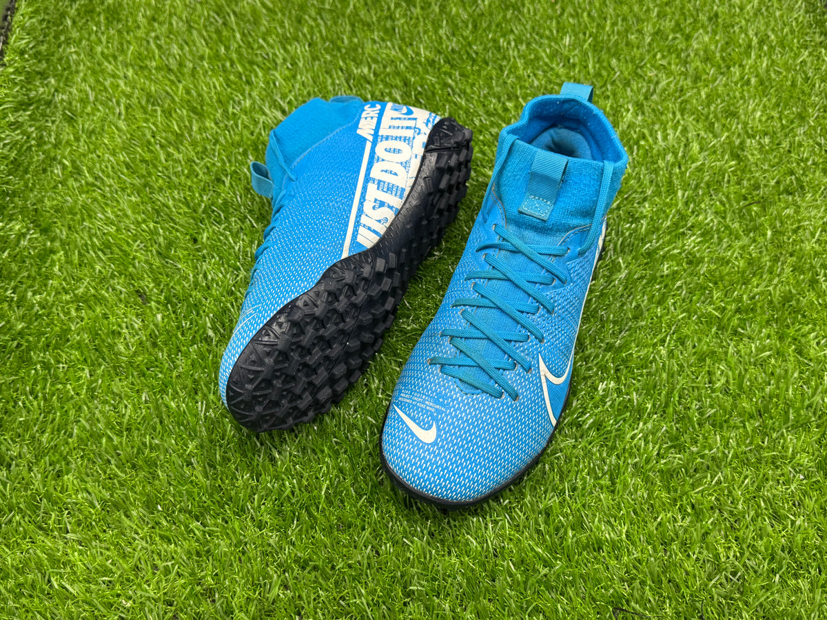 Nike Mercurial Superfly 7 Academy TF