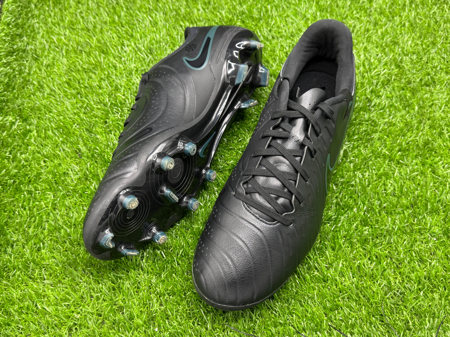 Nike Tiempo Legend 10 Academy MG