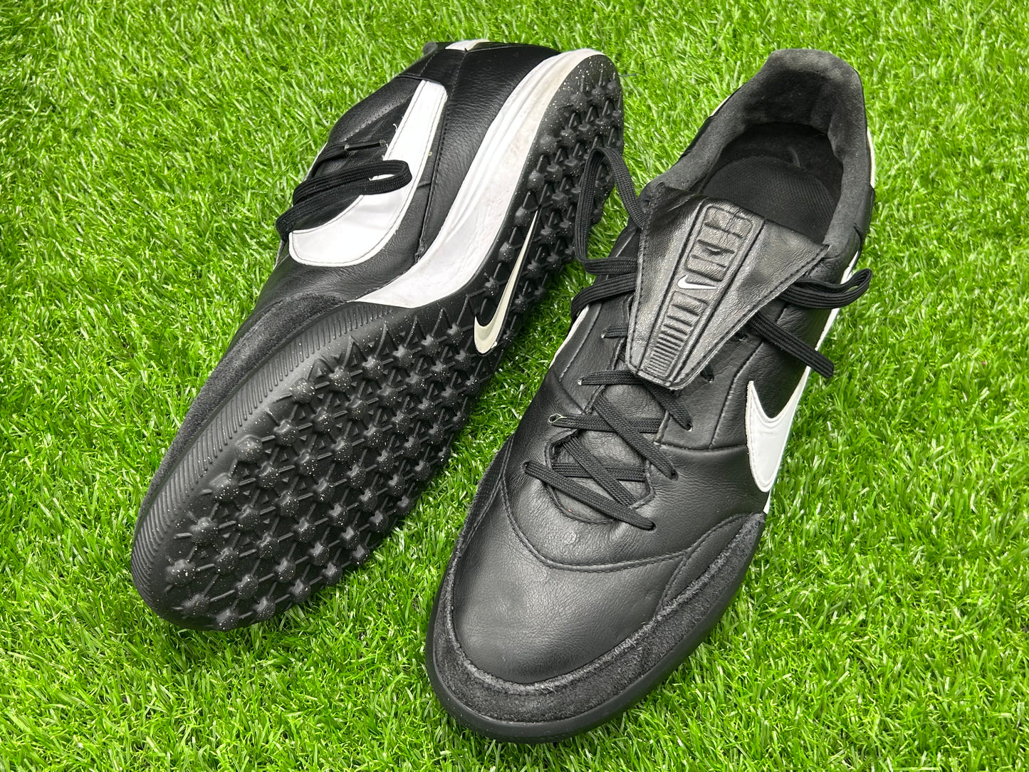 Nike Premier IIITF
