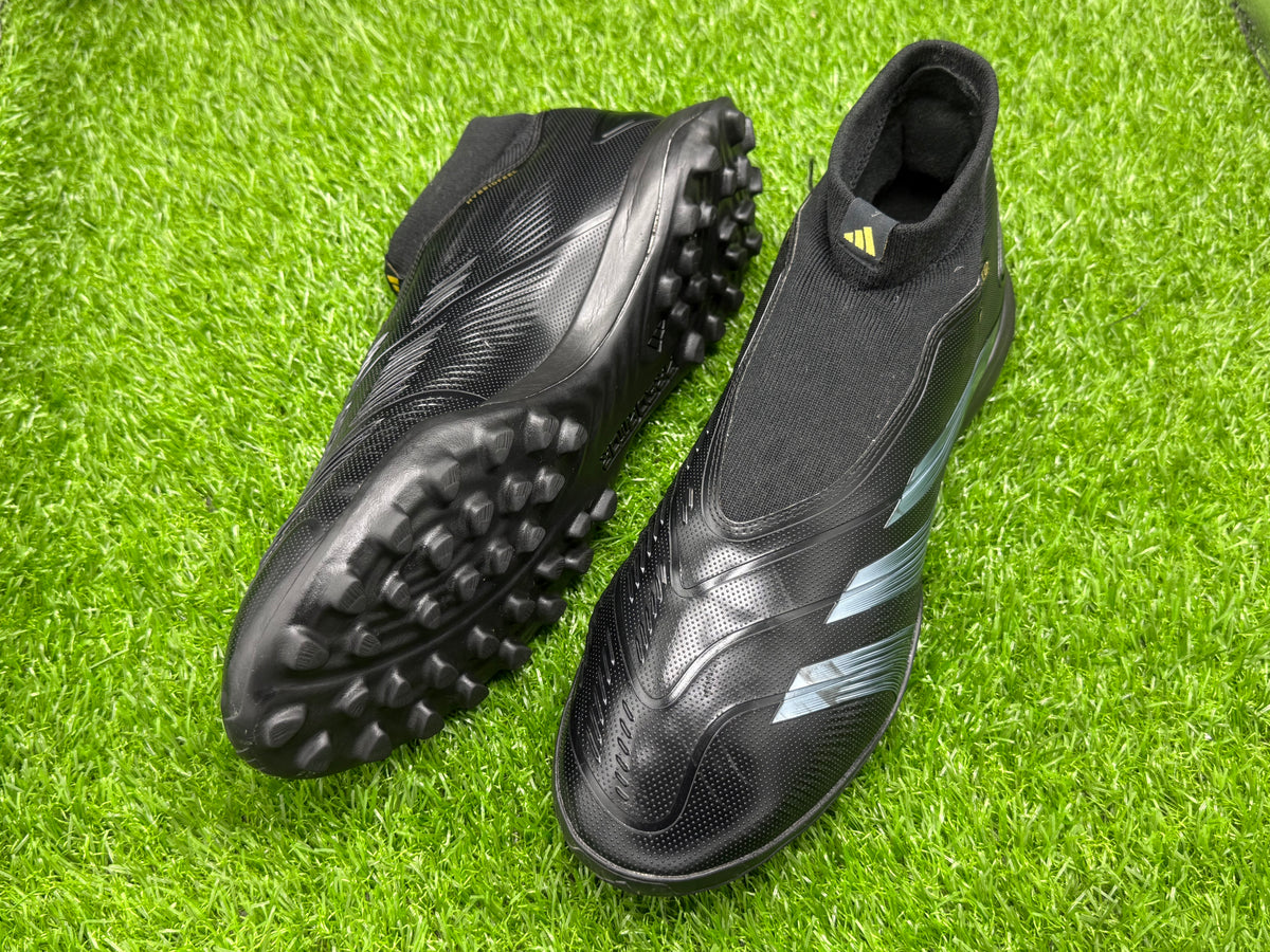 Adidas Predator 24 League Laceless TF