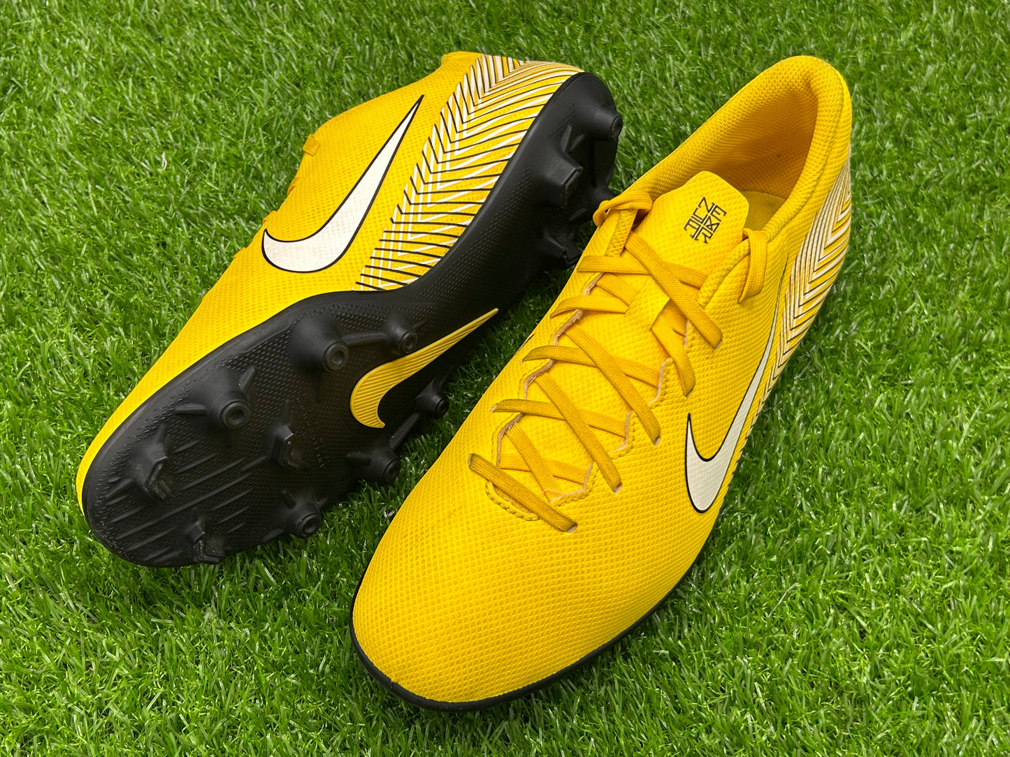 Nike Mercurial Vapor 12 Club Neymar FG MG