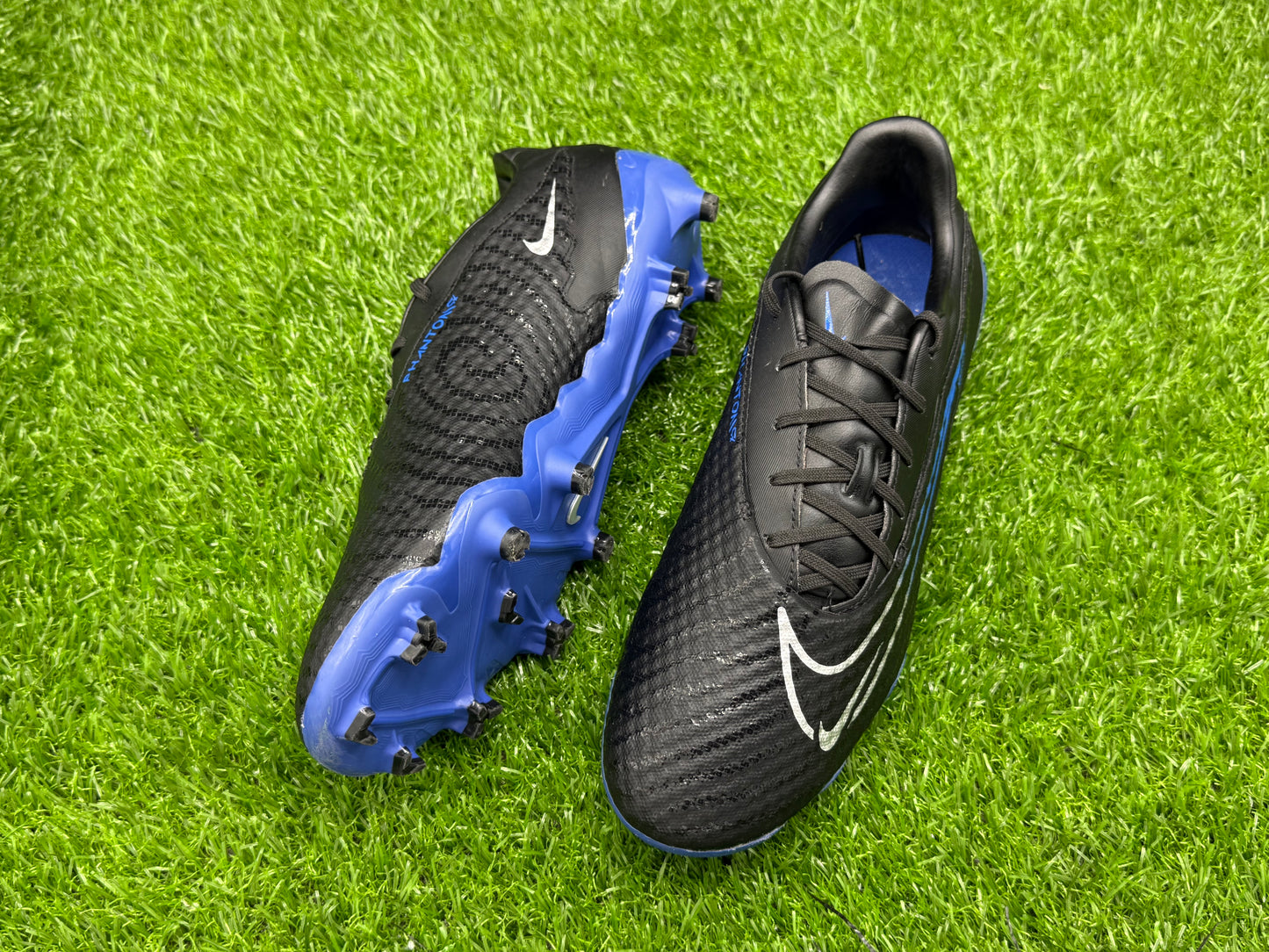 Nike Phantom GX Academy MG