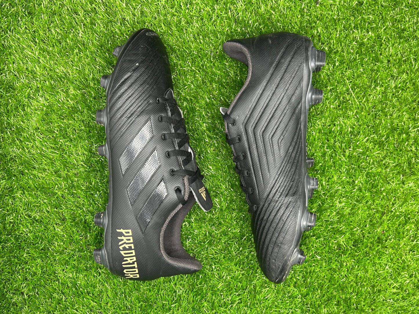 adidas Predator 19.4 FxG