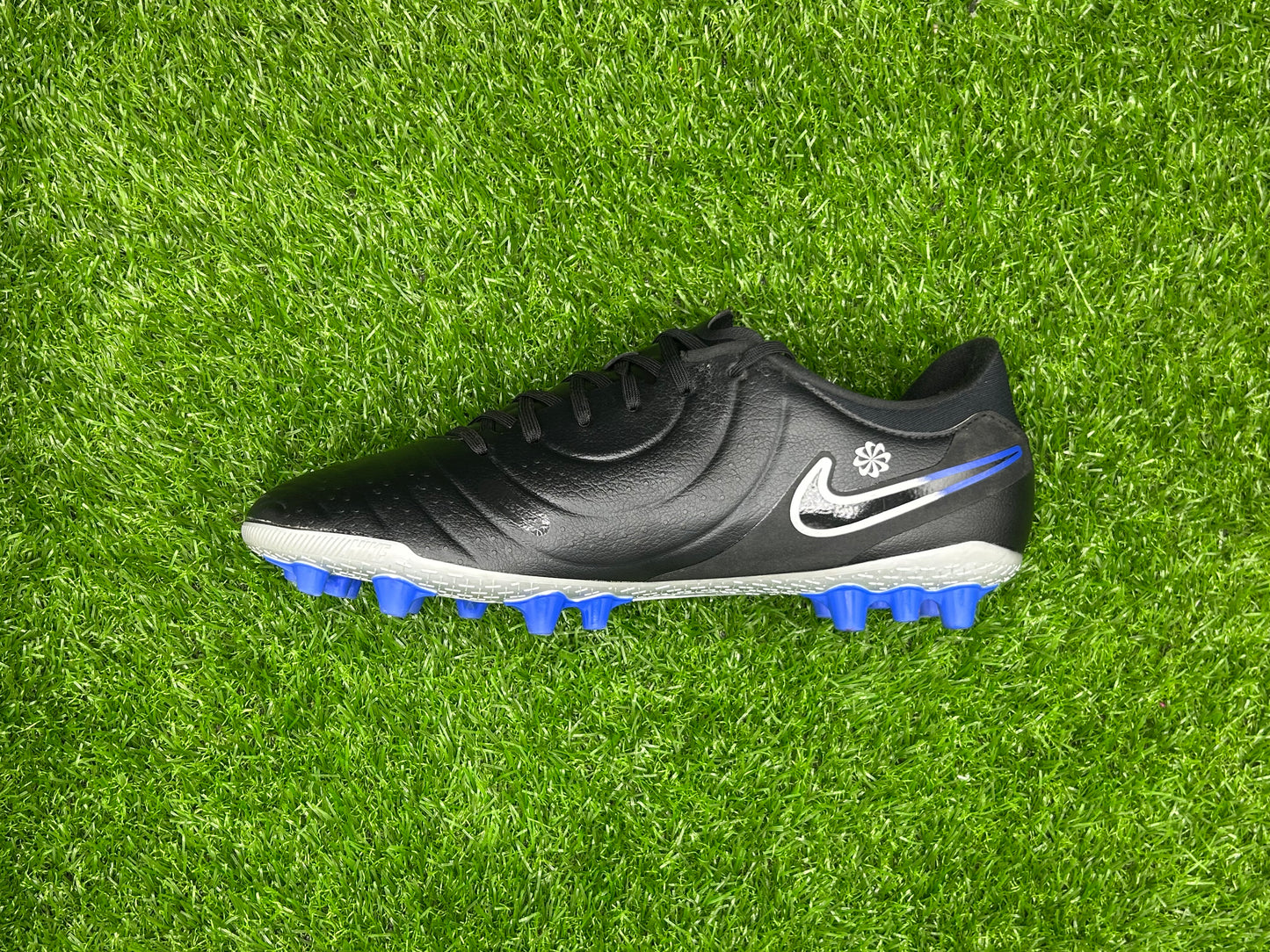 Nike Tiempo Legend 10 Academy AG
