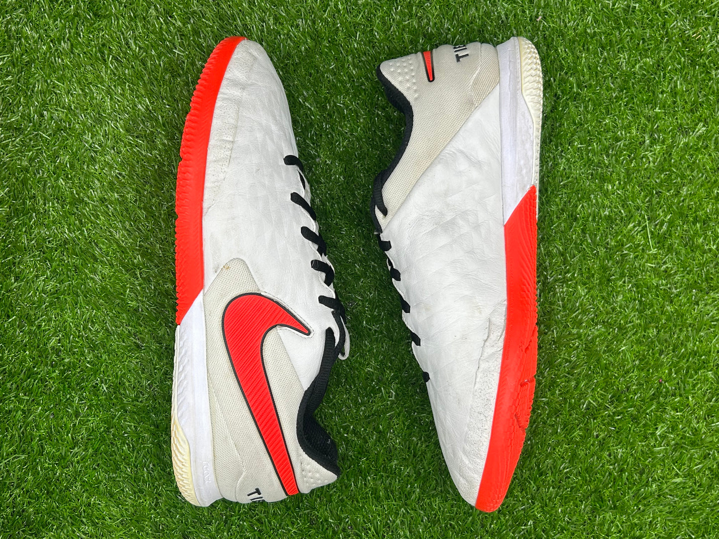 Nike Tiempo Legend 8 Academy IC