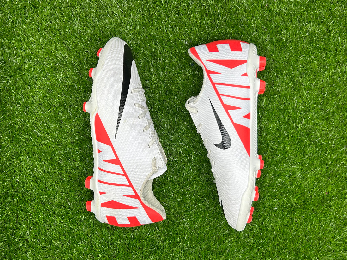 NIKE MERCURIAL VAPOR 15 CLUB FG