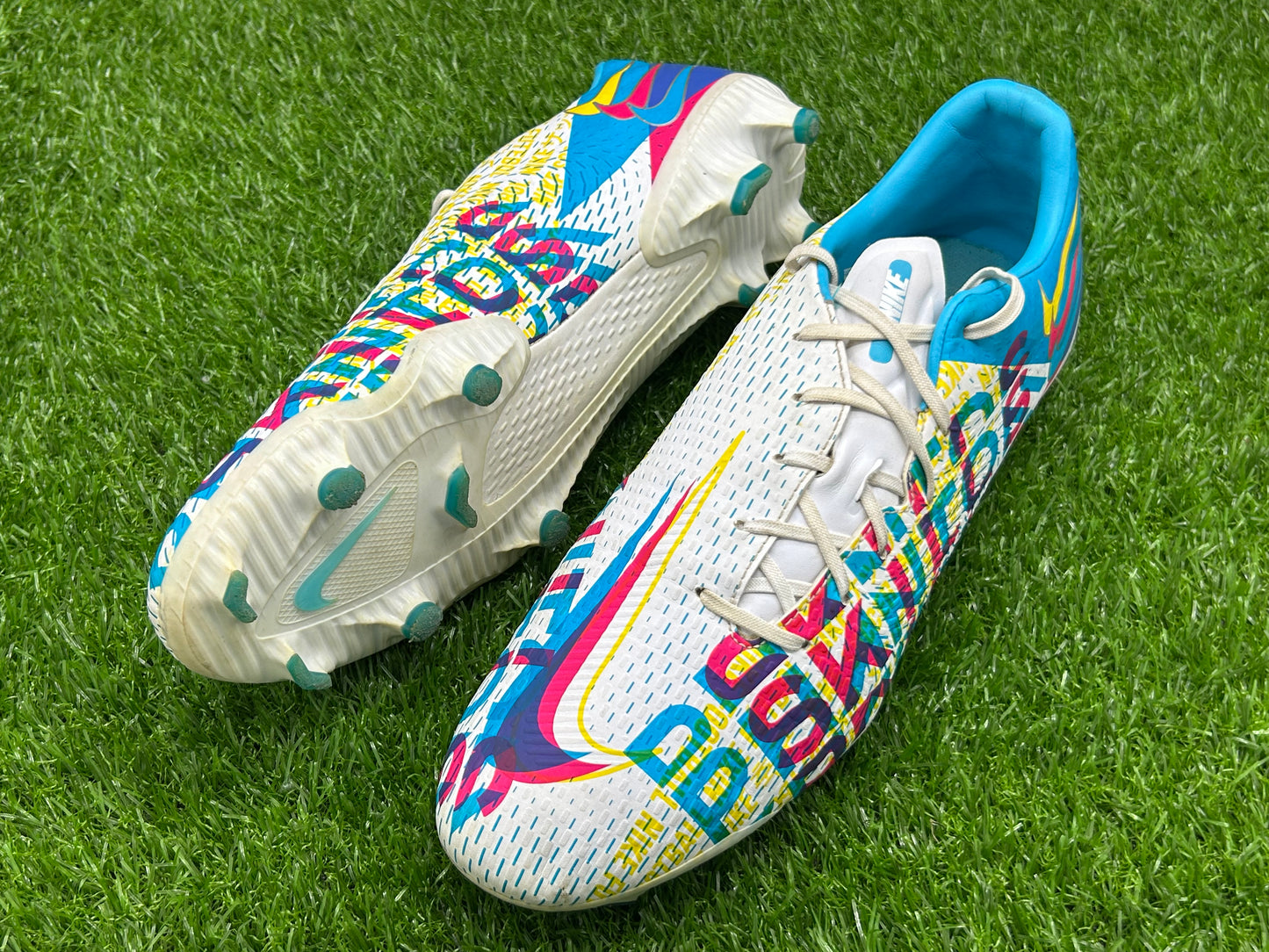 NIKE PHANTOM GT ACADEMY 3D FG/MG