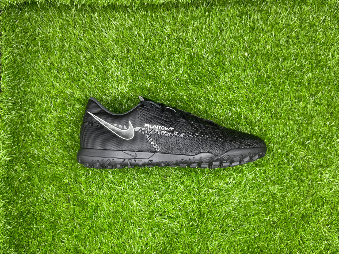 Nike Phantom GT2 Club TF