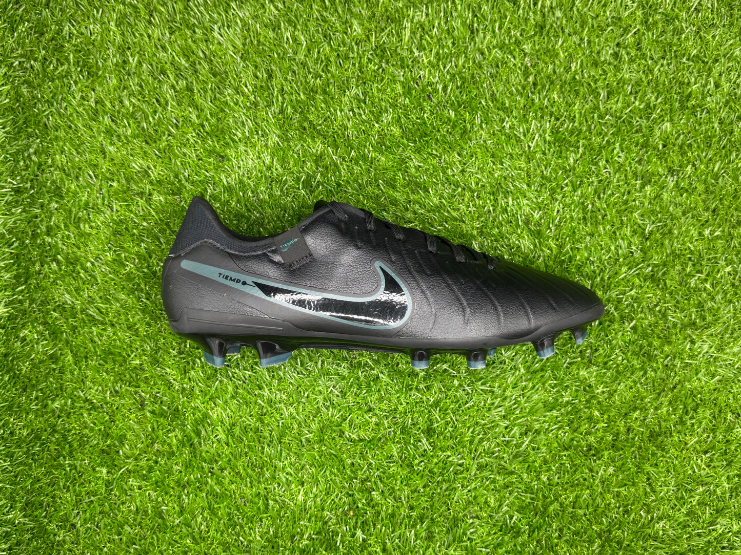 Nike Tiempo Legend 10 Academy MG