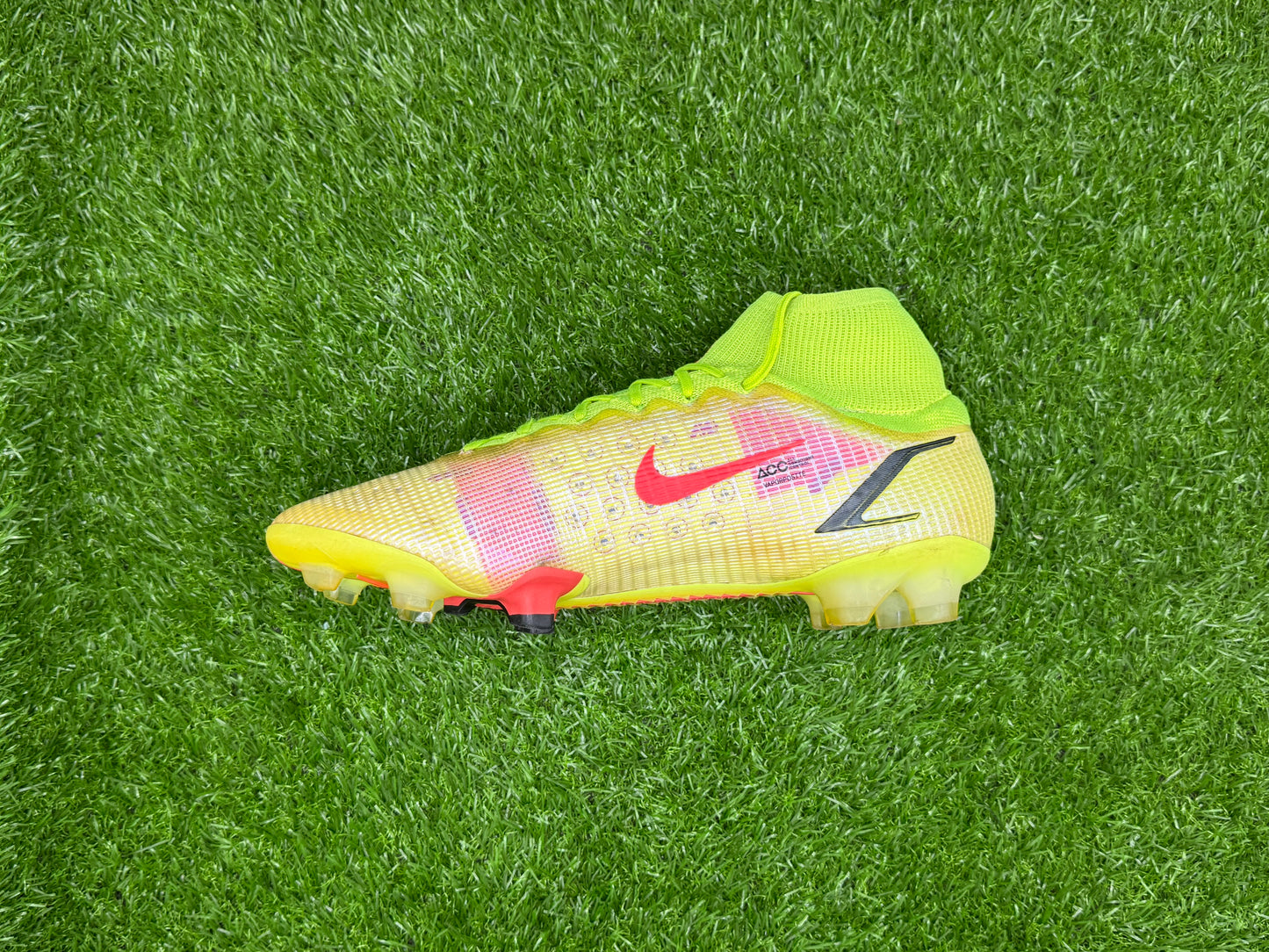 Nike Mercurial Superfly 8 Elite FG
