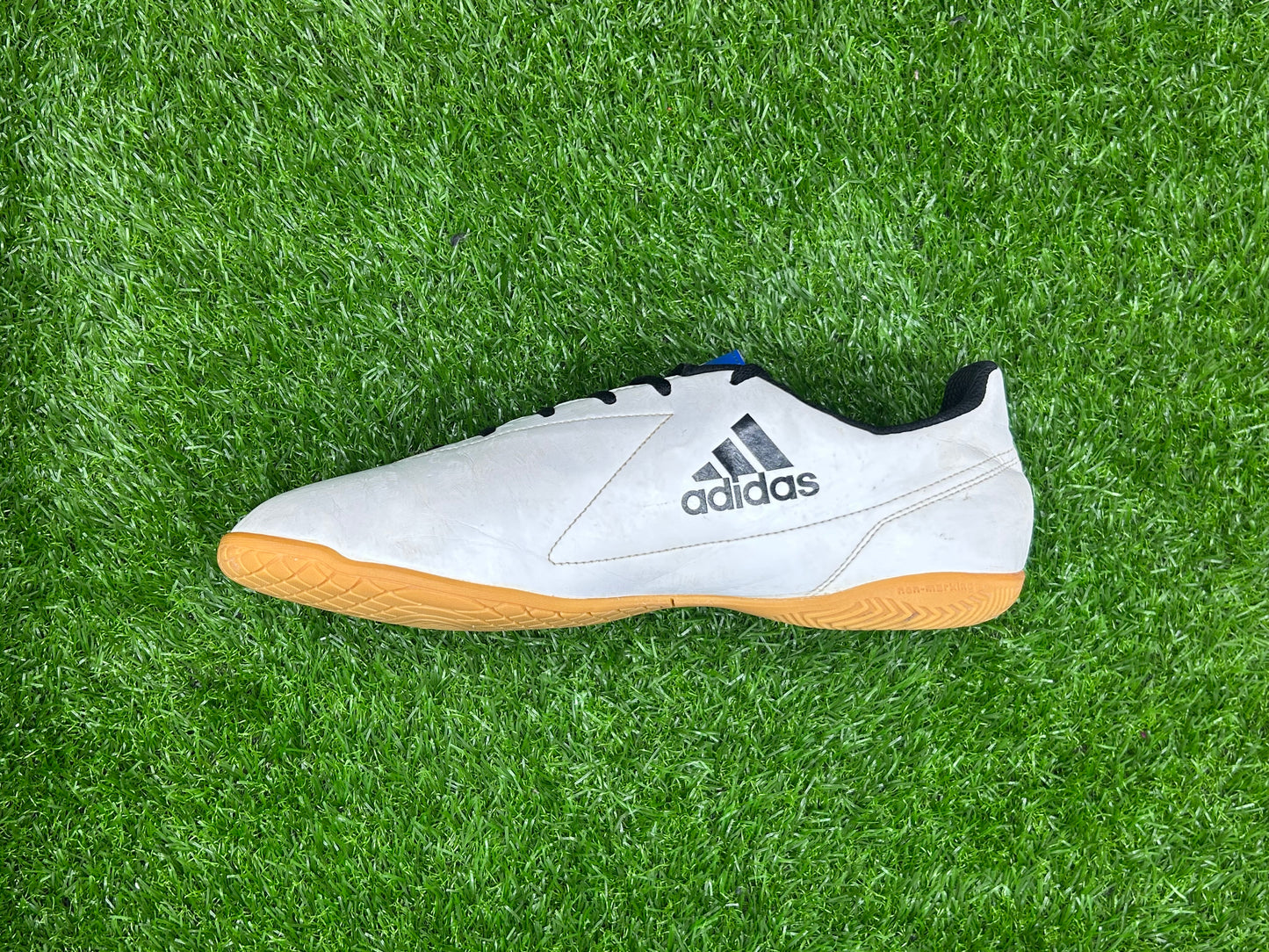 Adidas conquisto II In