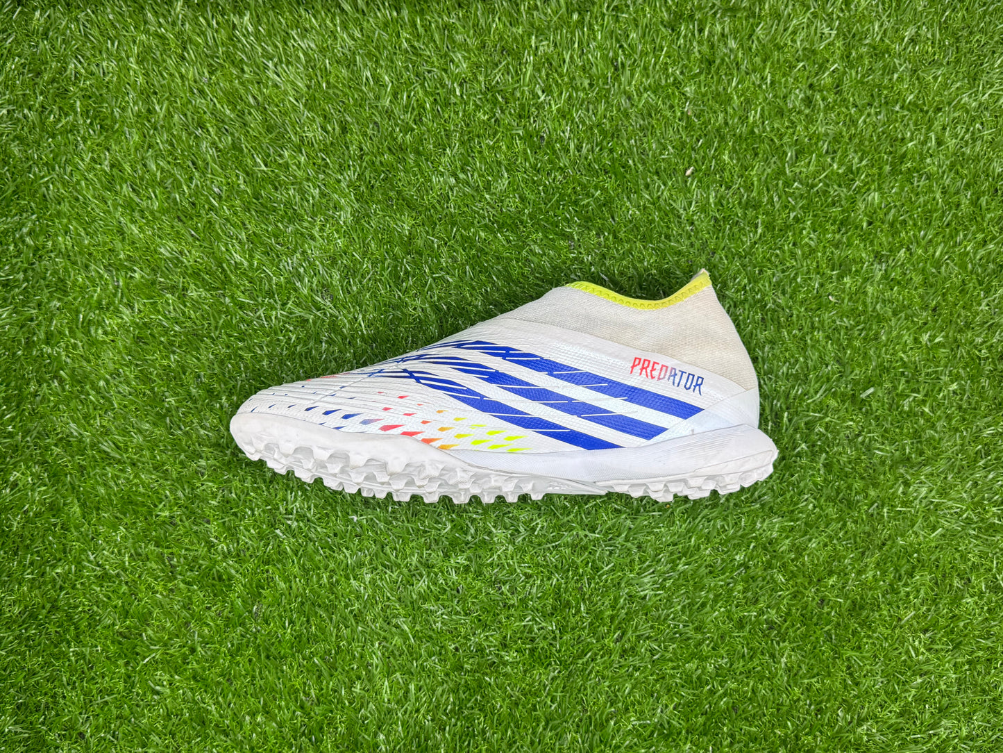 adidas Predator Edge.3 Laceless TF