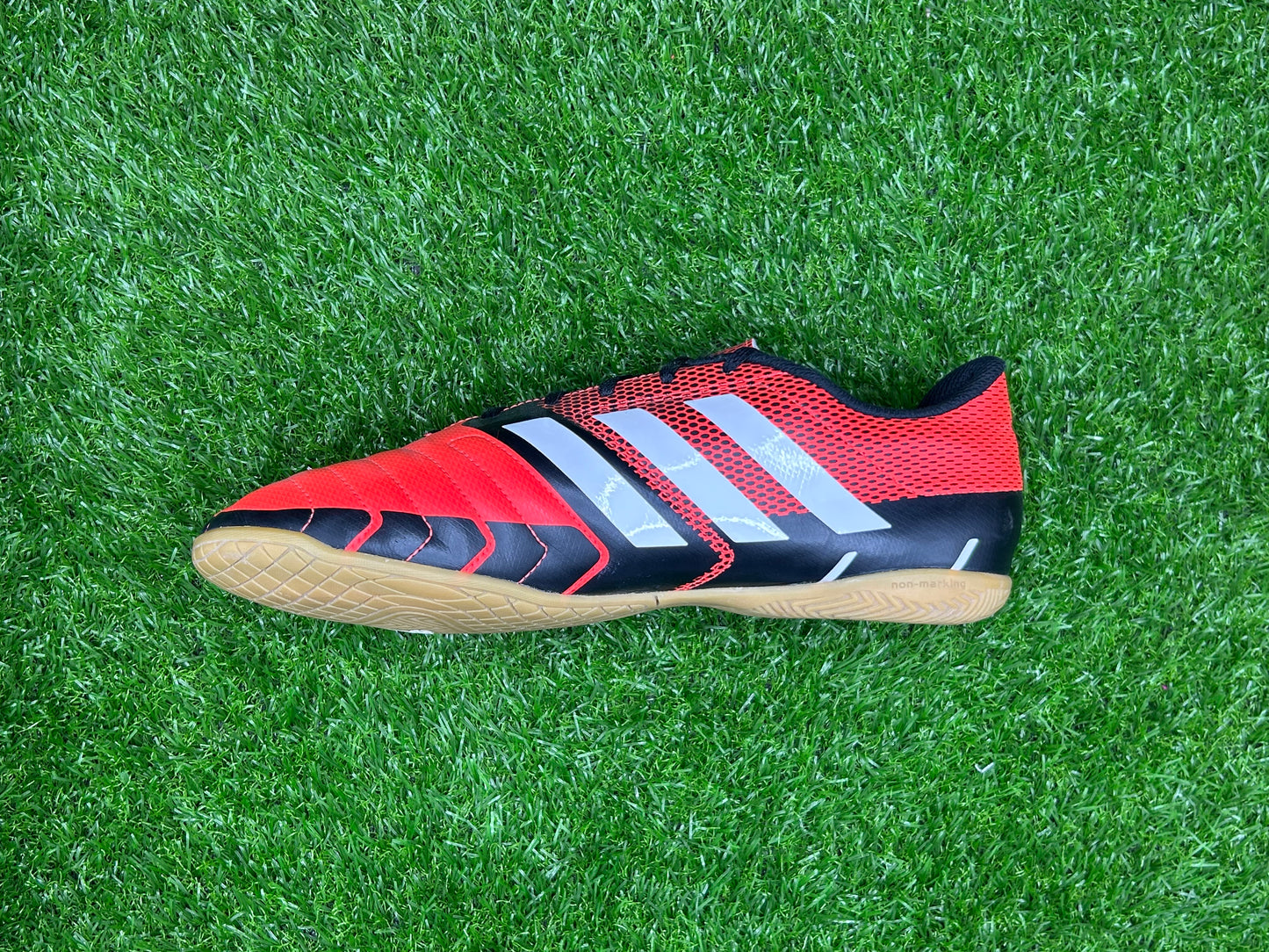 Adidas Neoride III IC