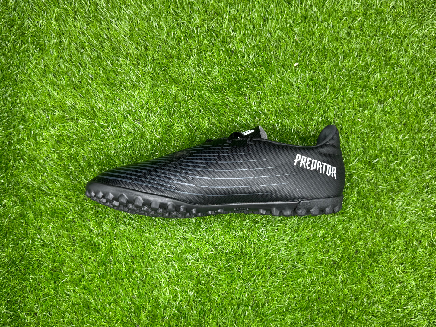 Adidas Predator Edge. 4 TF