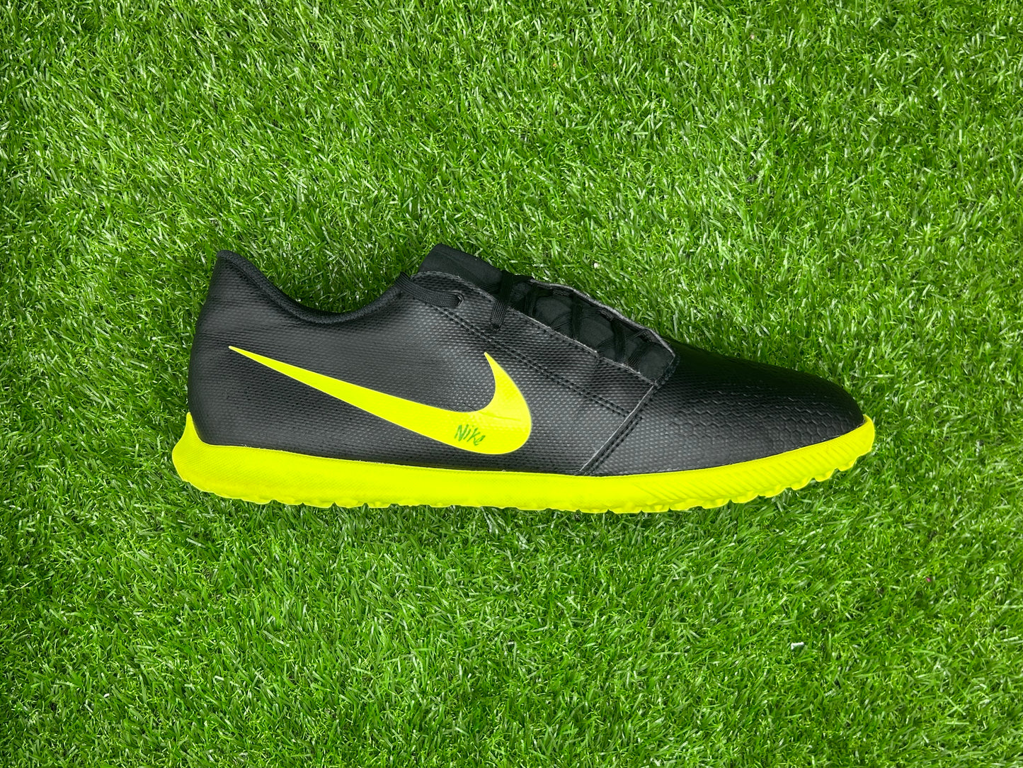 Nike Phantom Venom Club Tf