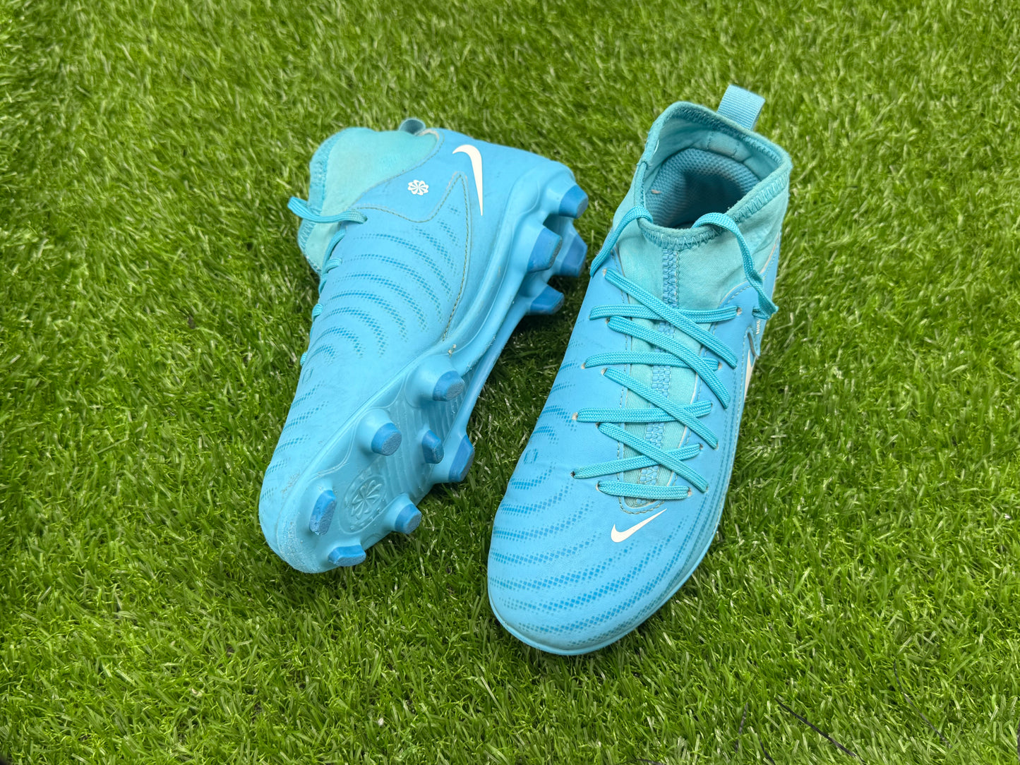 Nike Phantom Luna 2 Club FG