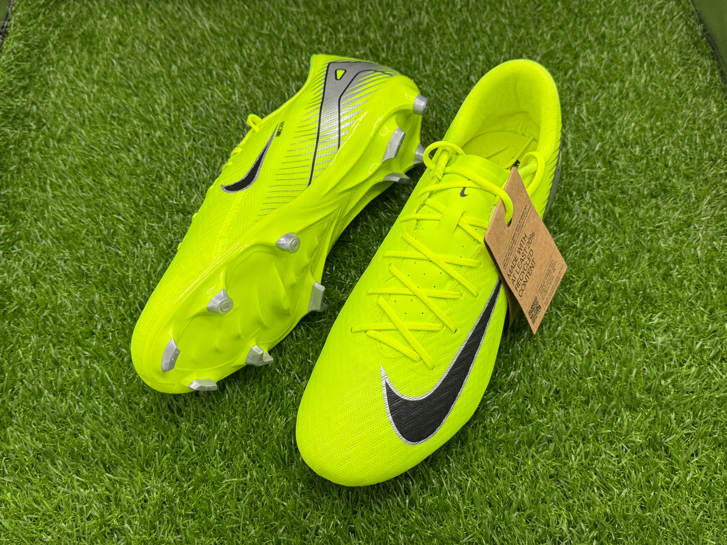 Nike Zoom Vapor 16 Academy FG (Brand New)