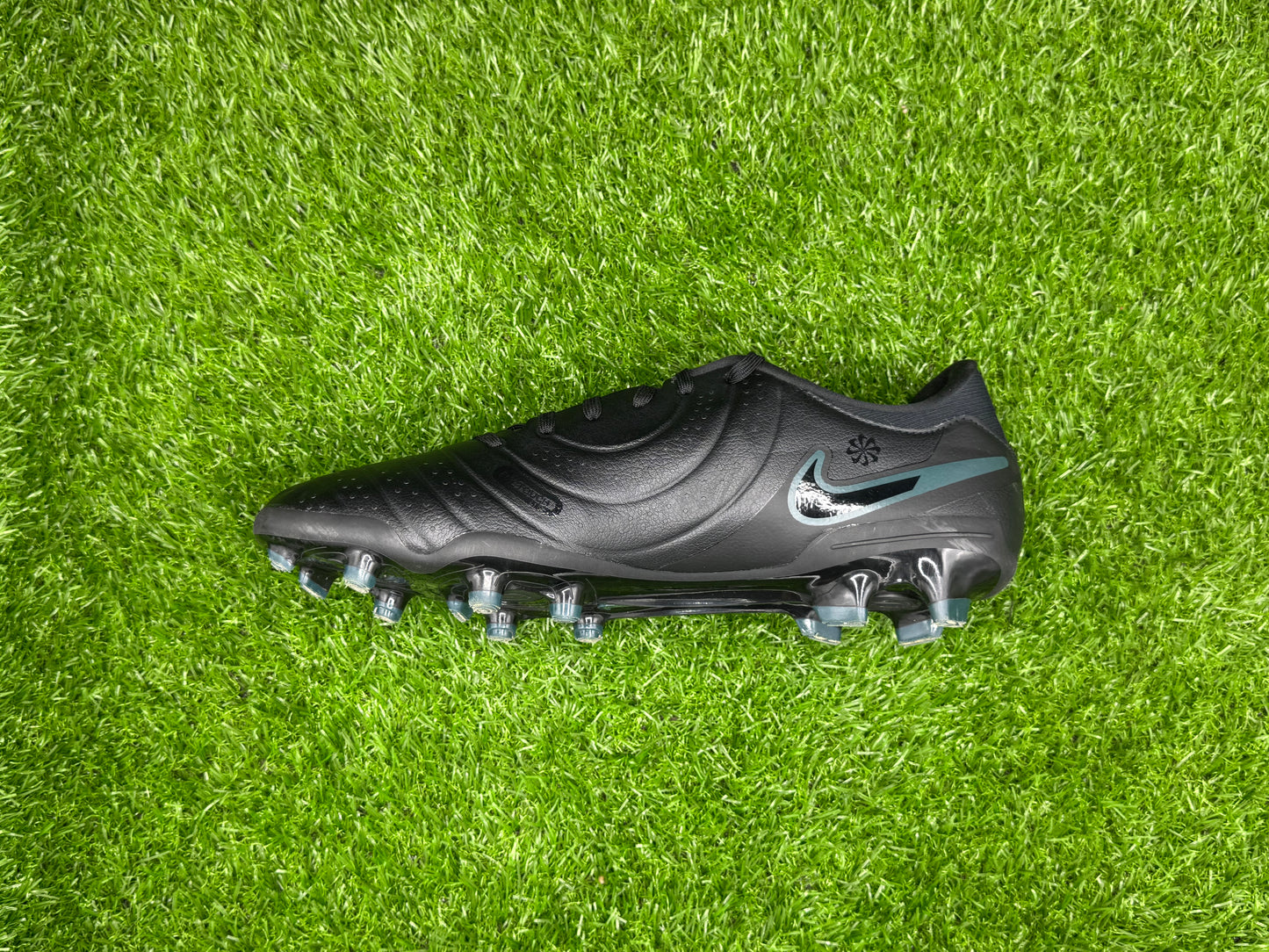 Nike Tiempo Legend 10 Academy MG
