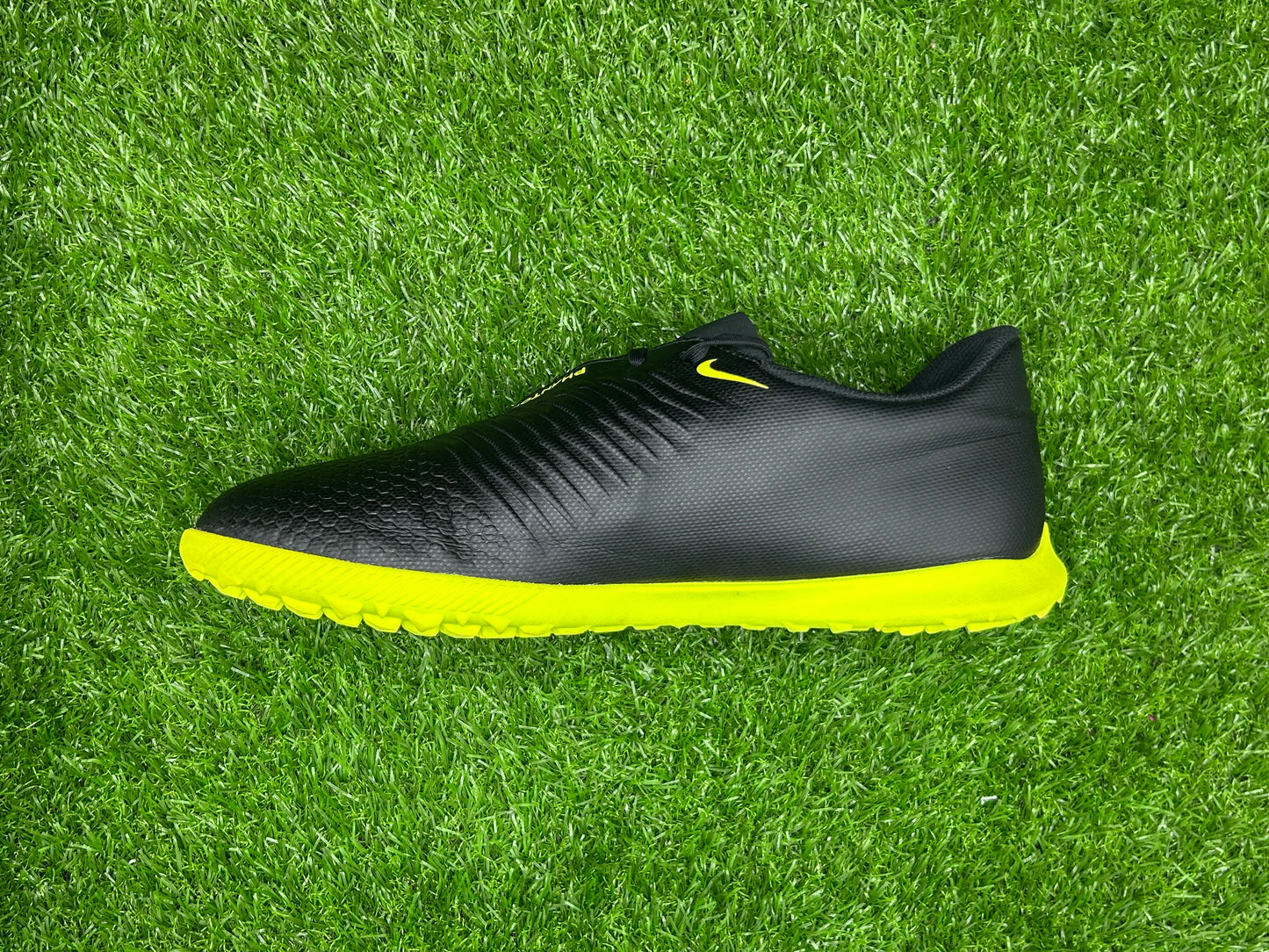 Nike Phantom Venom Club Tf