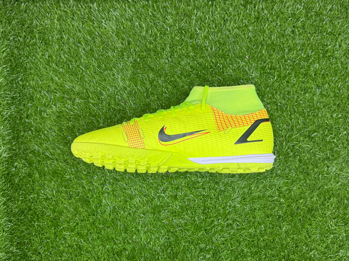 Nike Mercurial Superfly 8 Academy TF