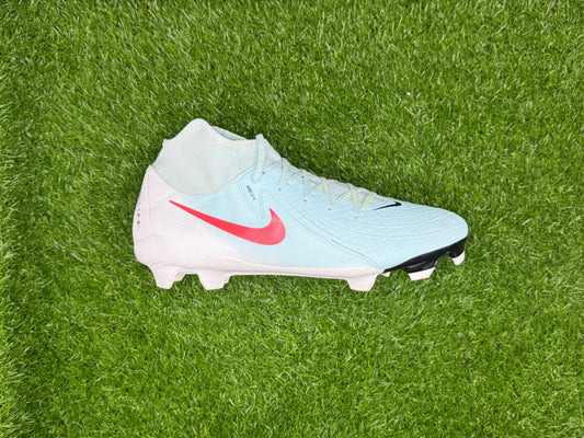 Nike Phantom Luna II Academy FG/MG