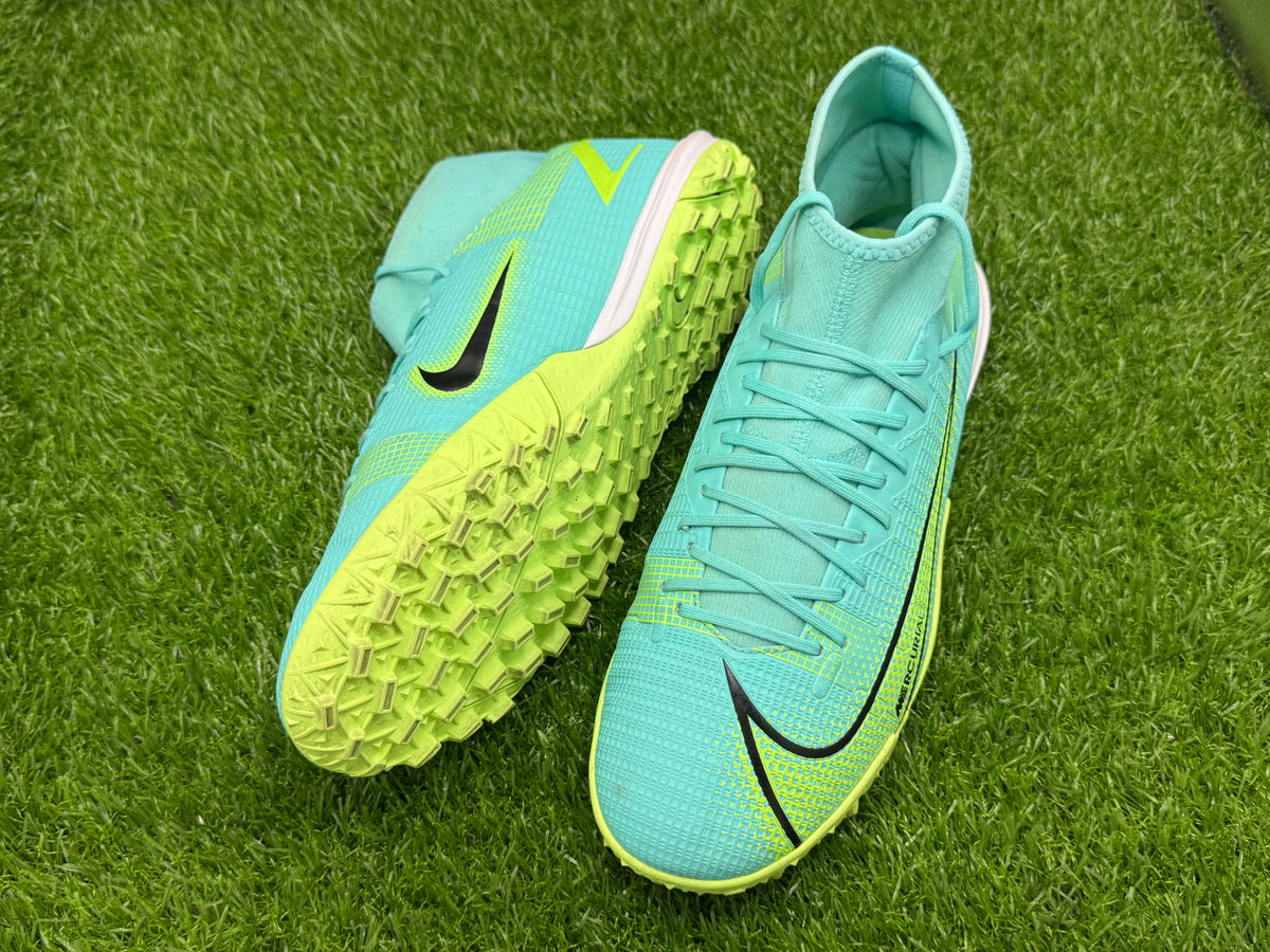 Nike Mercurial Superfly 8 Academy TF