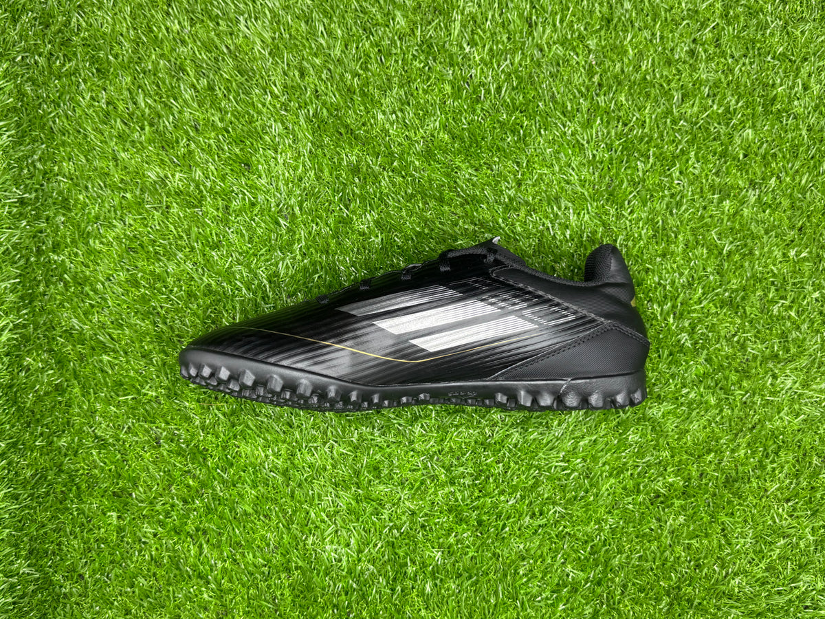 Adidas F50 Club TF