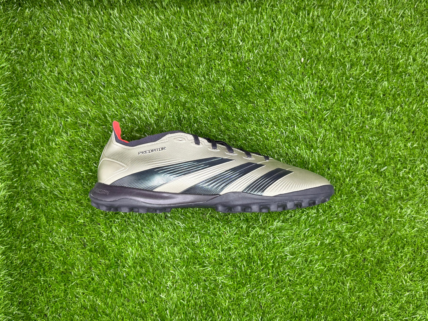 Adidas Predator League TF (Brand New)