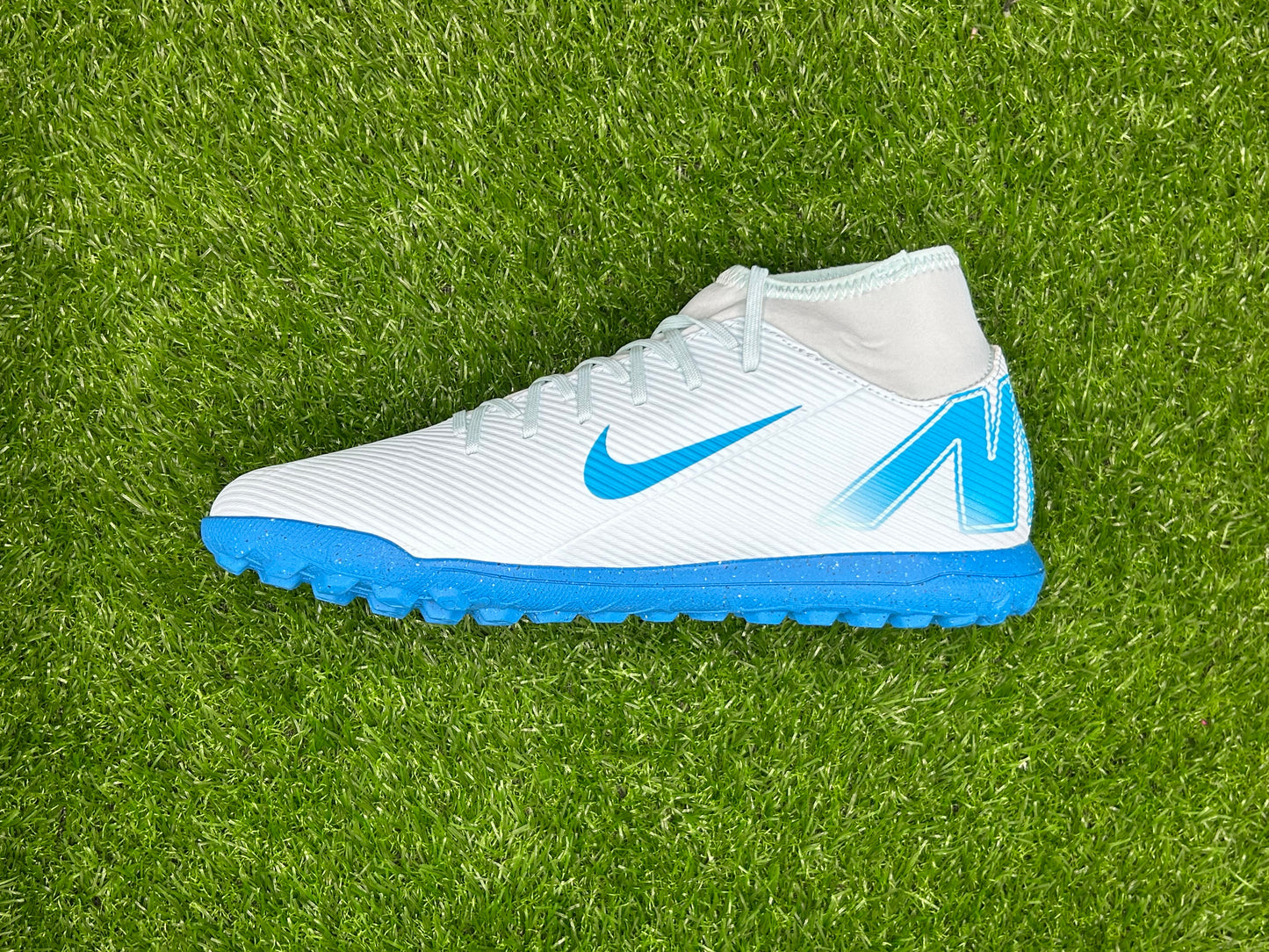 Nike Mercurial SuperFly 10 Club TF