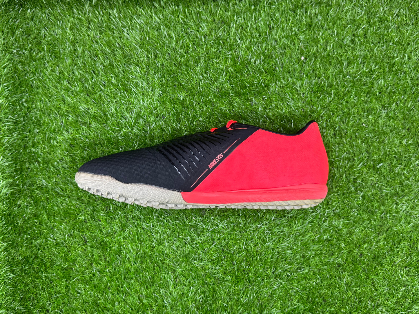 Nike Phantom VNM Academy TF