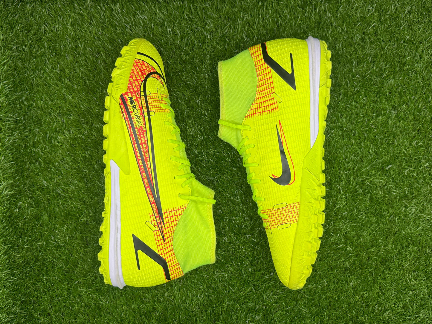 Nike Mercurial Superfly 8 Academy TF