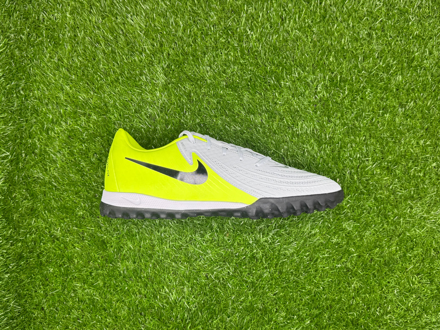 Nike Phantom GX 2 Academy TF