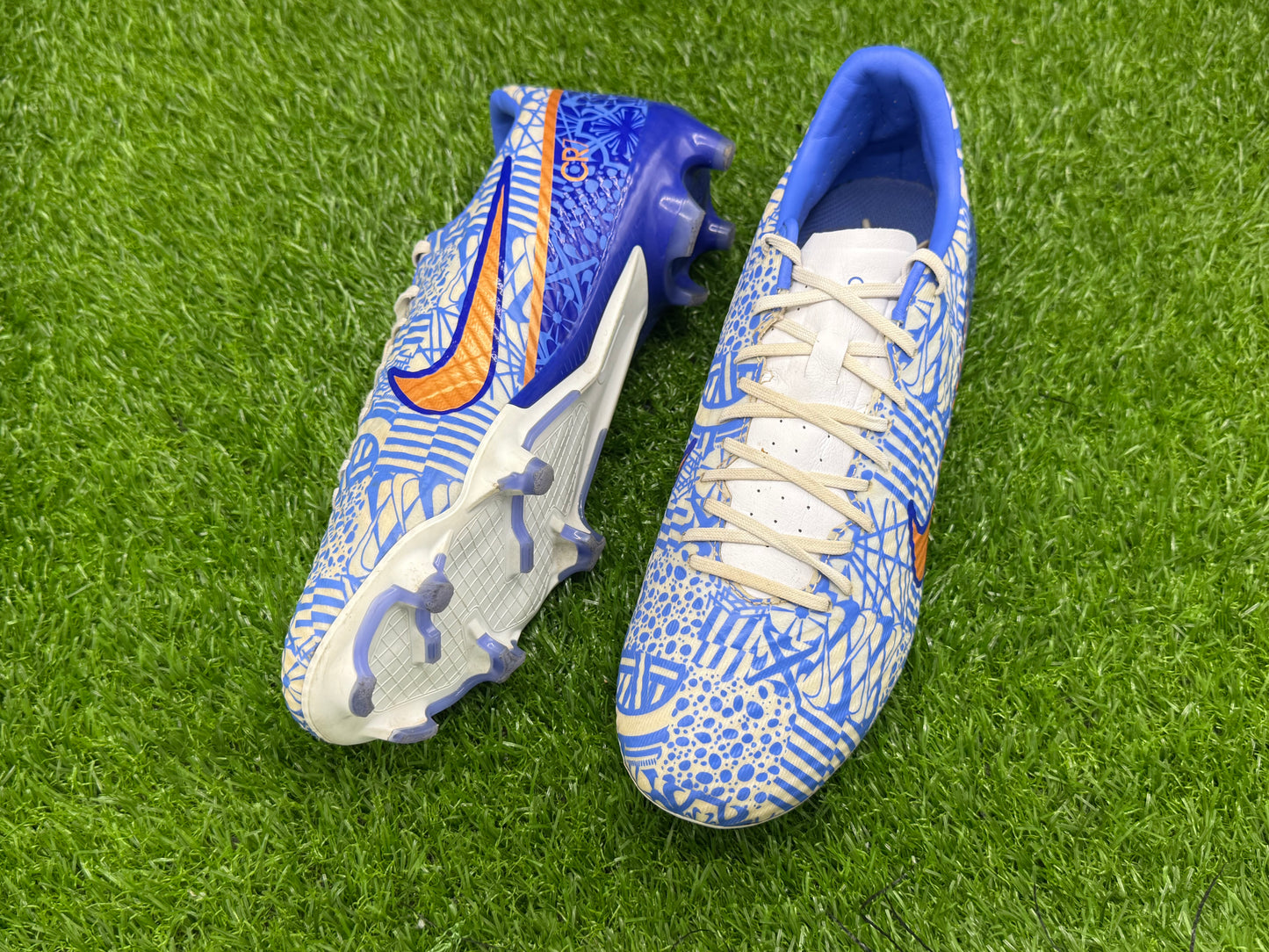 Nike Zoom Mercurial Vapor 15 Academy CR7 FG/MG