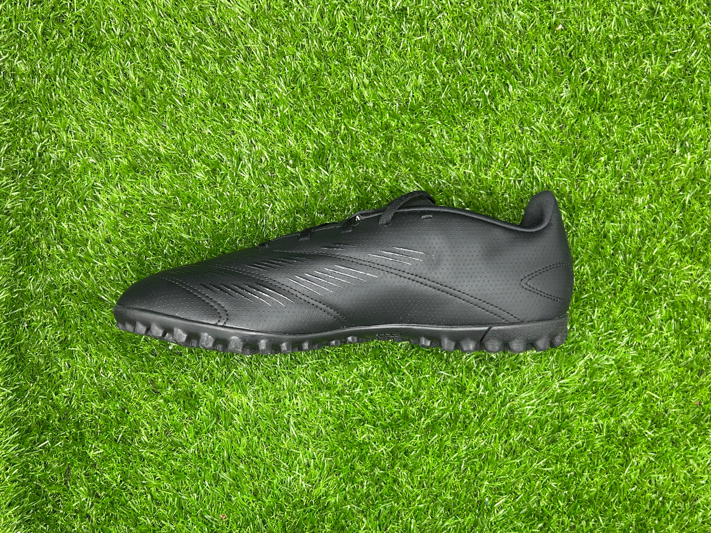 Adidas Predator club TF