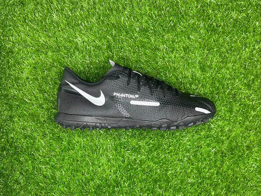 Nike Phantom GT2 Club TF