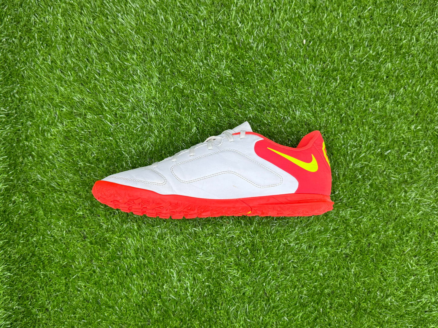 Nike Tiempo Legend 9 Club TF