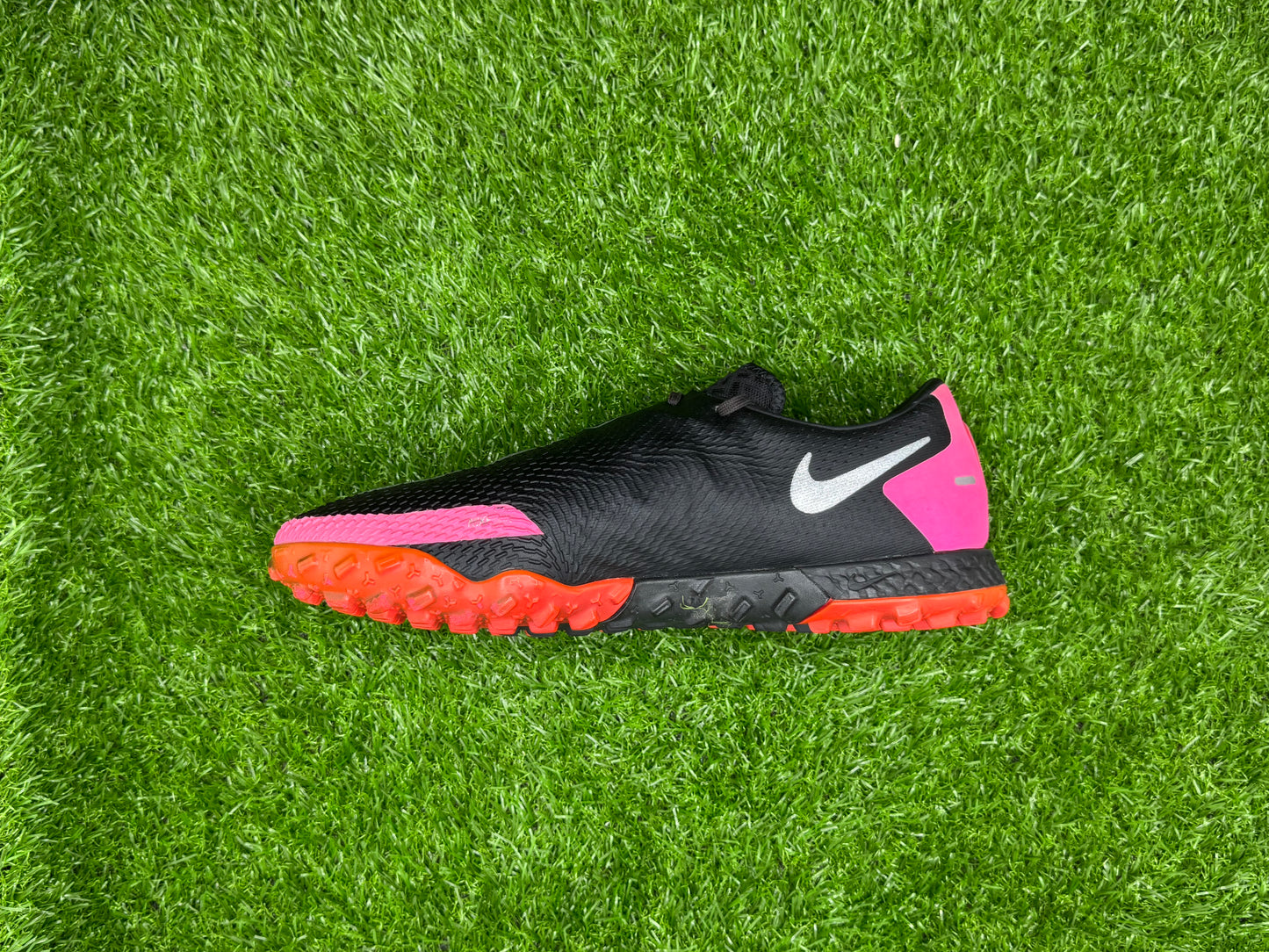 Nike React Phantom GT Pro TF