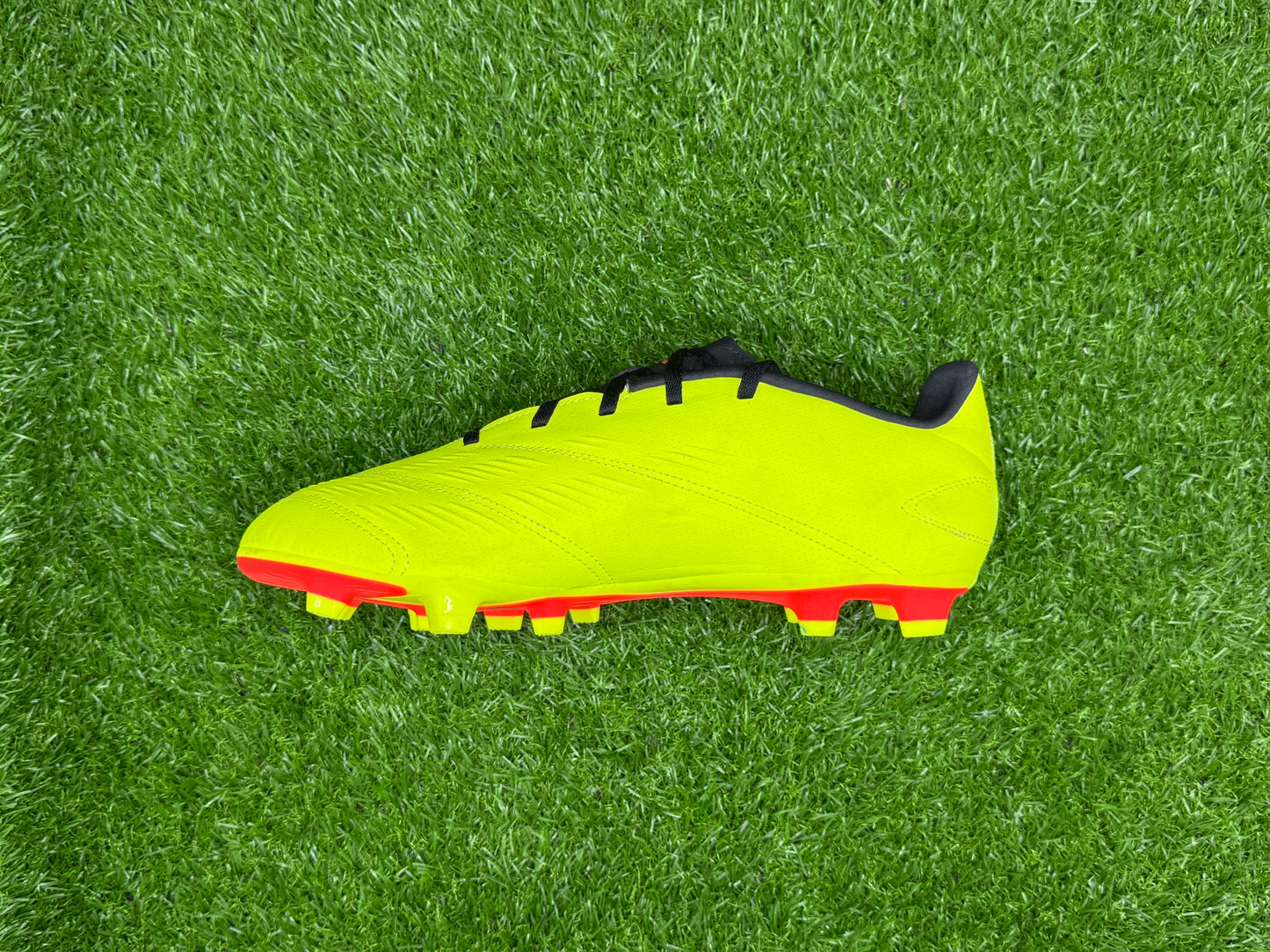 Adidas Predator 24 Club FG