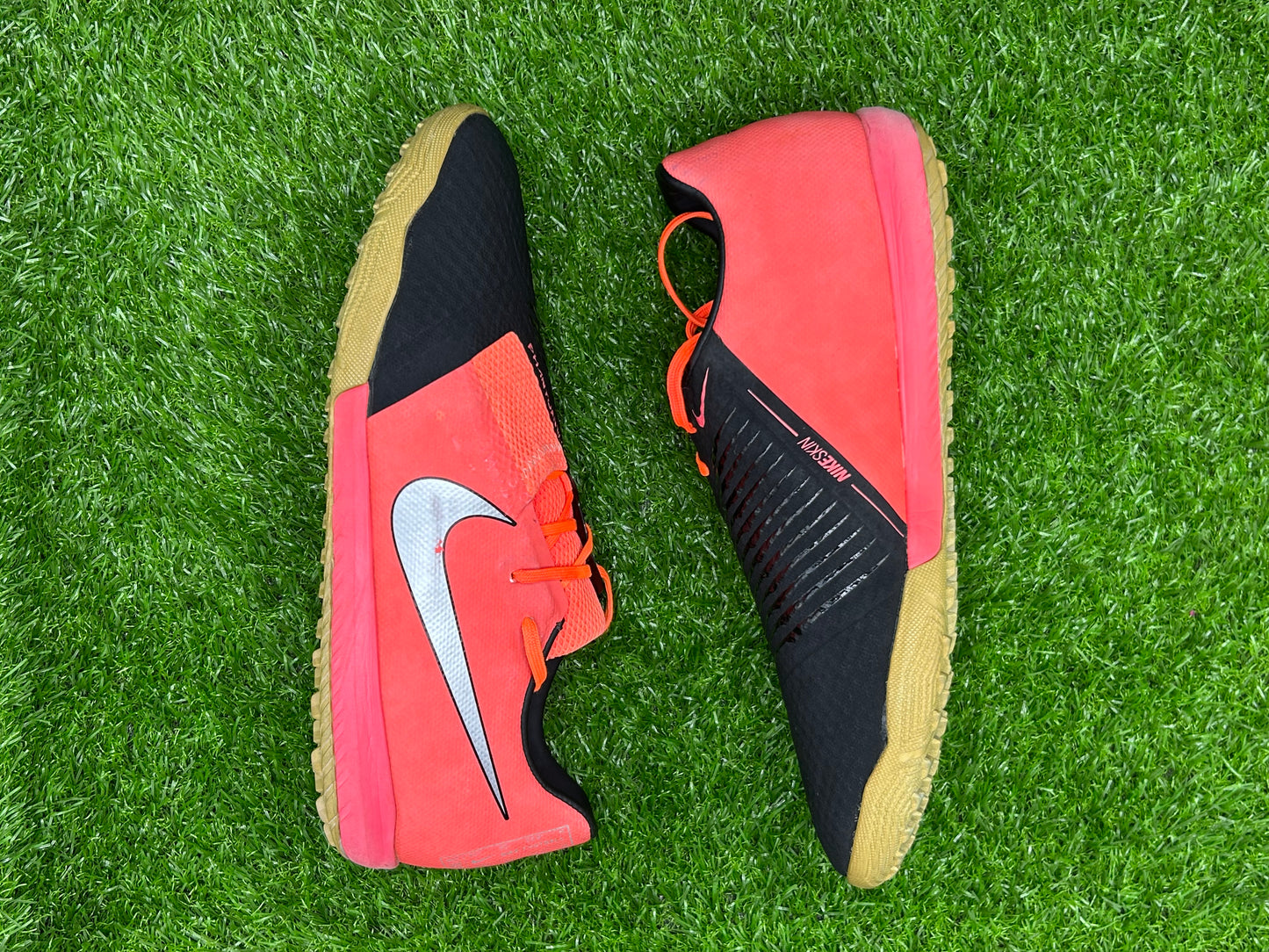 Nike Phantom Venom Academy TF