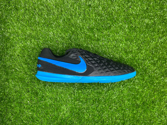 Nike Tiempo Legend 8 Club IC