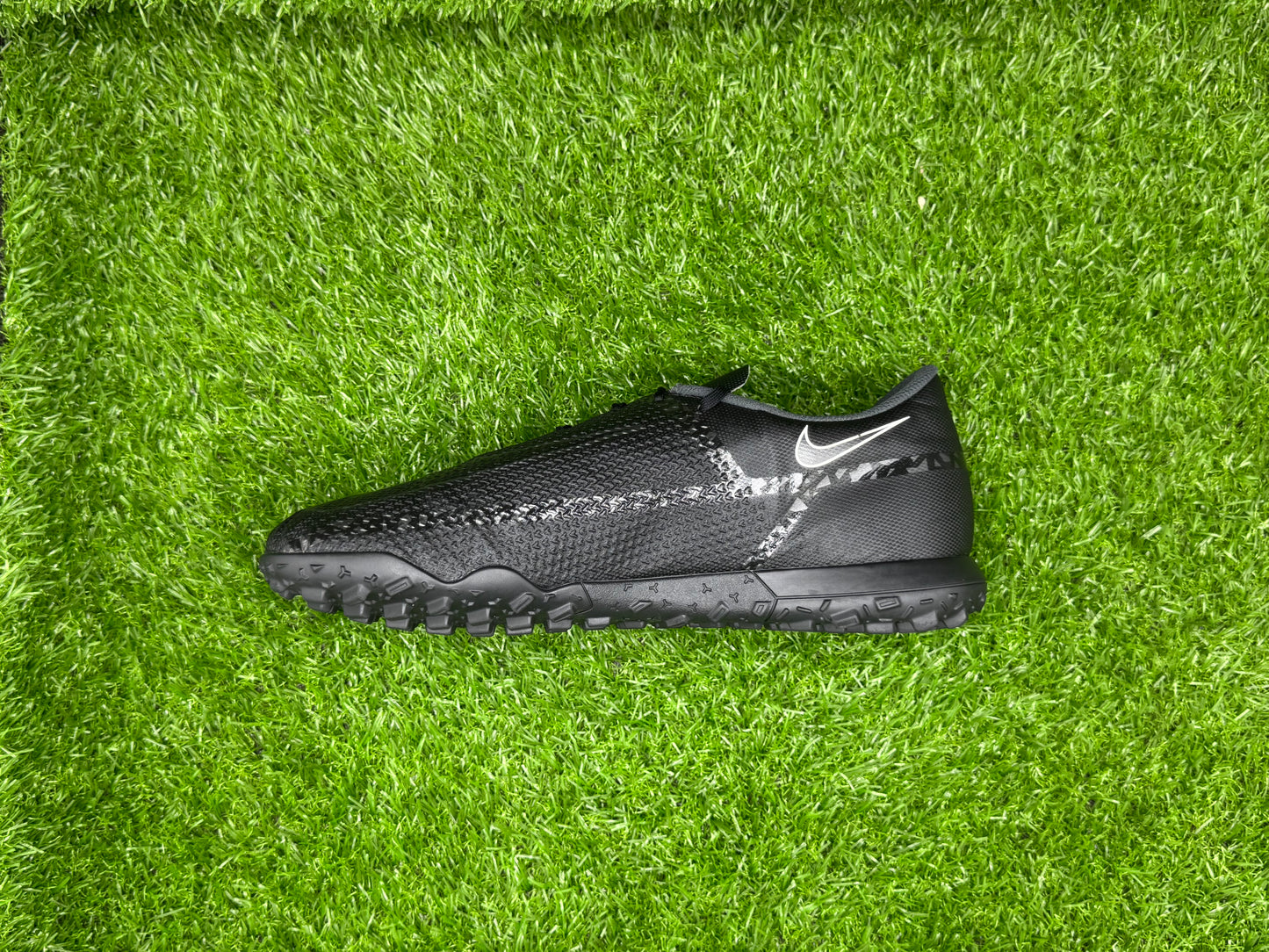 Nike Phantom GT2 Club TF